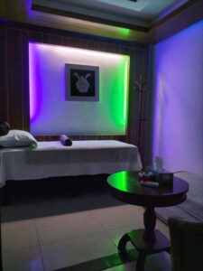 Professional full body spa and therapy at Queen Spa BD