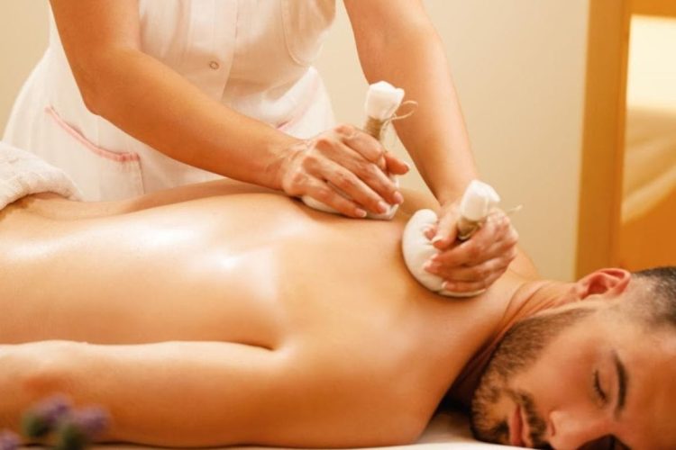 traditional thai /aroma massage